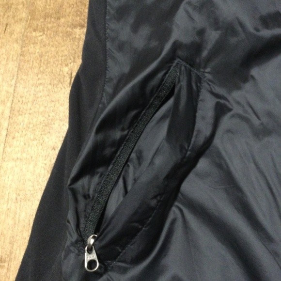 Lululemon puffer vest - Picture 5 of 6